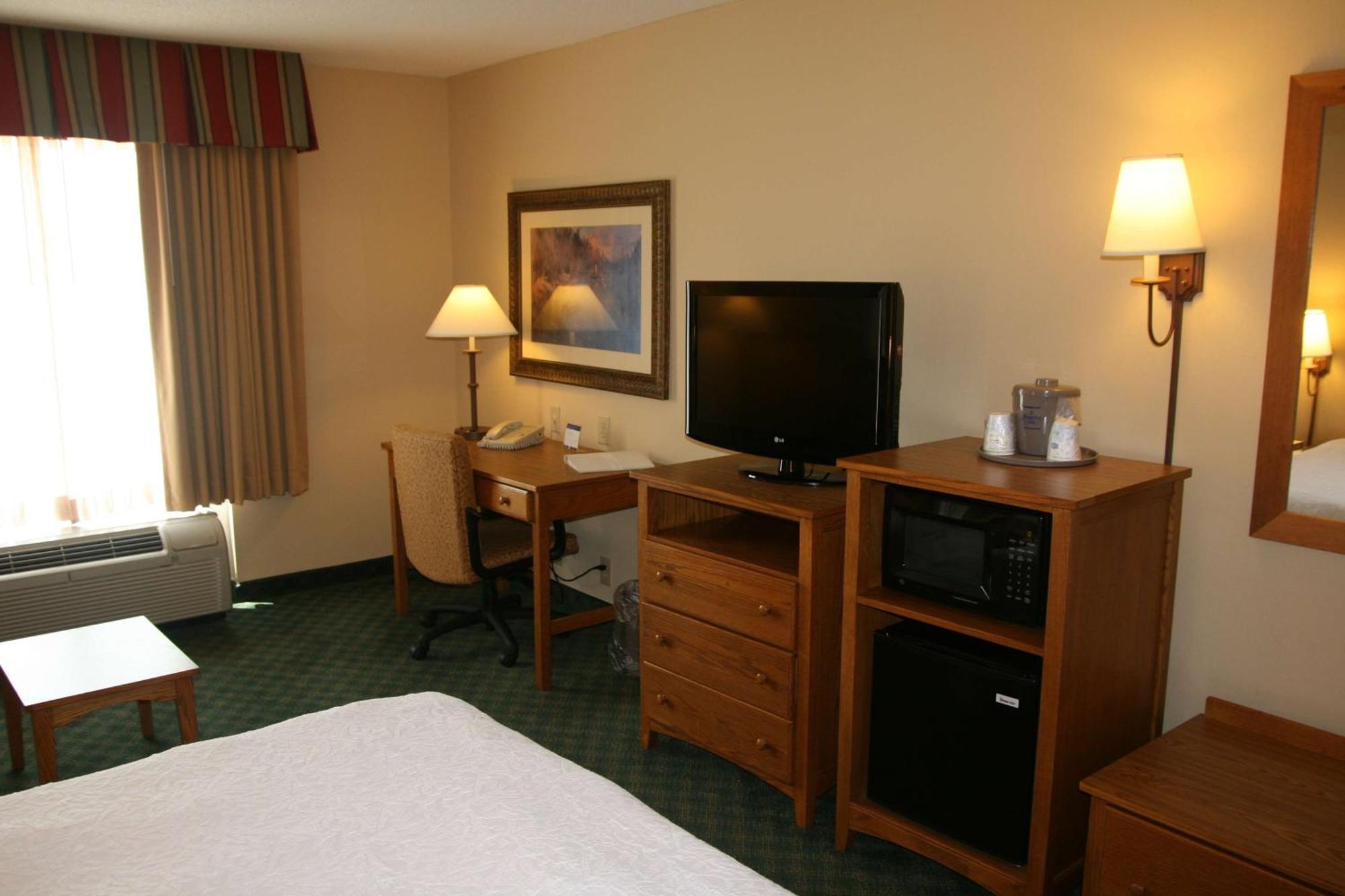 Hampton Inn Guntersville Exteriör bild
